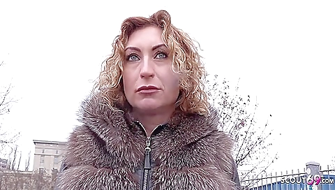 Mature Ukrainian Julia Picked Up In Berlin And Fucked Dirty During The Casting